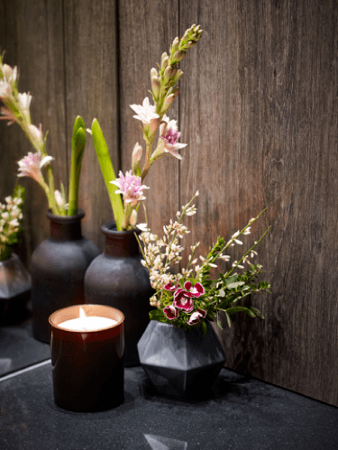 April: Scented Experience