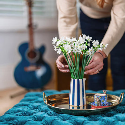 Letterbox Winter gift of Scented Narcissus